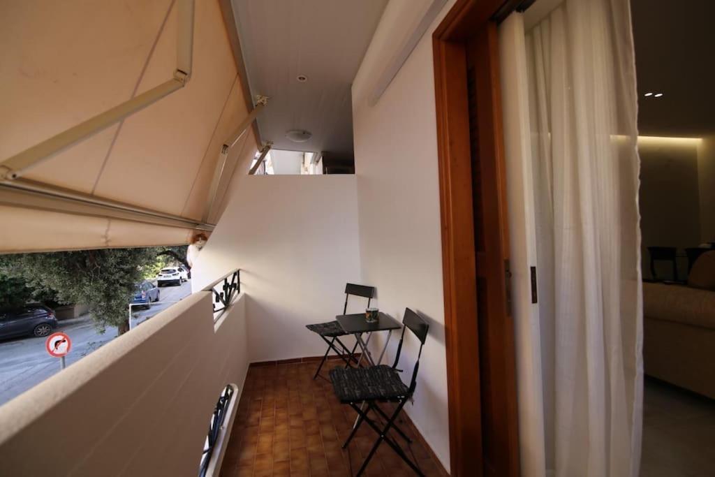 Eclectic Apartment Near Downtown Heraklion  ภายนอก รูปภาพ
