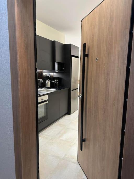 Eclectic Apartment Near Downtown Heraklion  ภายนอก รูปภาพ